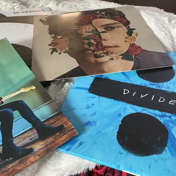 Vinyl Records - Picture 2 of 2